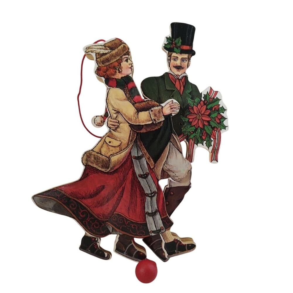 Wooden Ornament - Couple Skiing - Movable